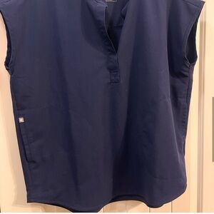 Navy Blue FIGS scrubs size medium- Rafaela